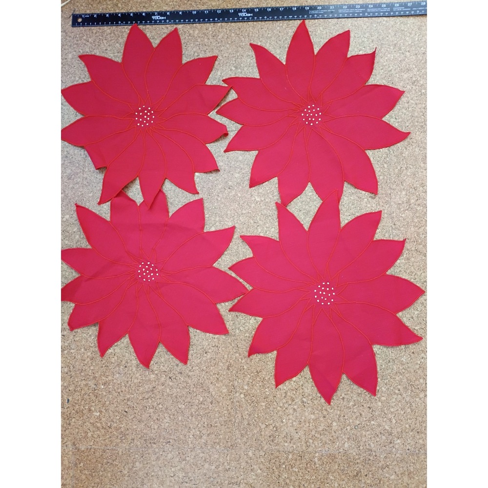 Vintage Red Poinsettia Christmas Placemats Set of 4 Embroidered Holiday Decor